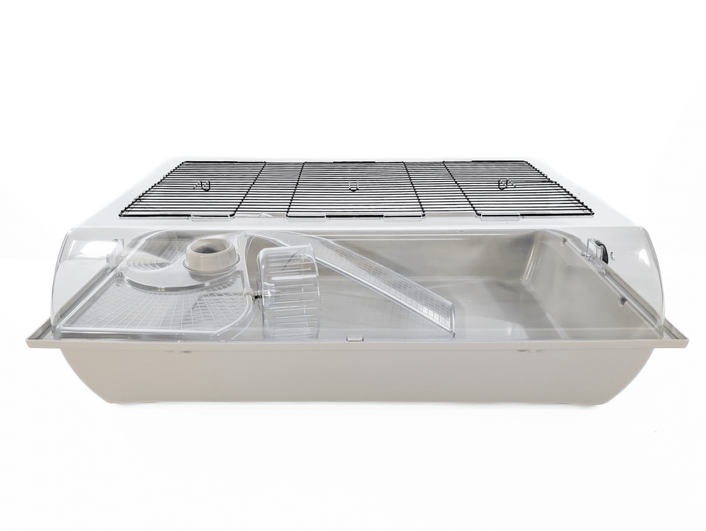 Big Alex gnaverbur hvid med indhold 78x48x26,5cm